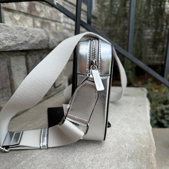 MICHAEL MICHAEL KORS JET SET SILVER MONOGRAM METALLIC CROSSBODY BAG Travel - Picture 8 of 16